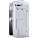Canon EOS M10 + 15-45mm IS STM Kit, white