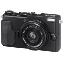 Fujifilm X70, black