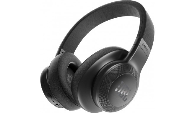 JBL juhtmevabad kõrvaklapid + mikrofon E55BT, must
