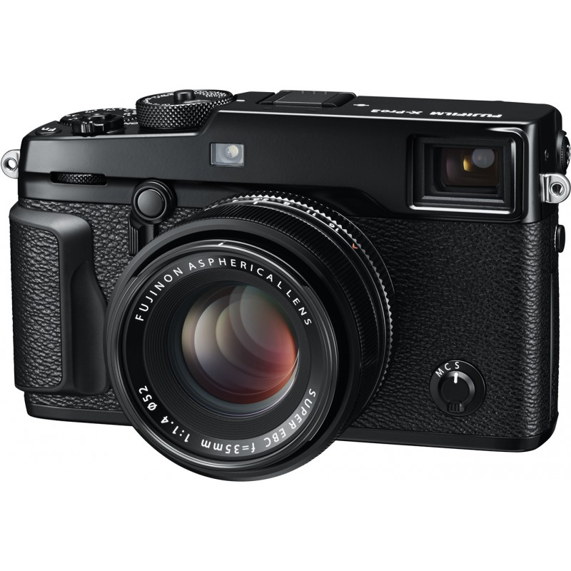 Fujifilm X-Pro2 + 35мм f/1.4, черный