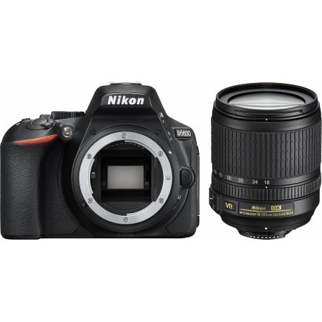 Nikon D5600 + 18-105мм AF-S VR Kit, черный