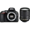 Nikon D5600 + 18-105mm AF-S VR Kit, black