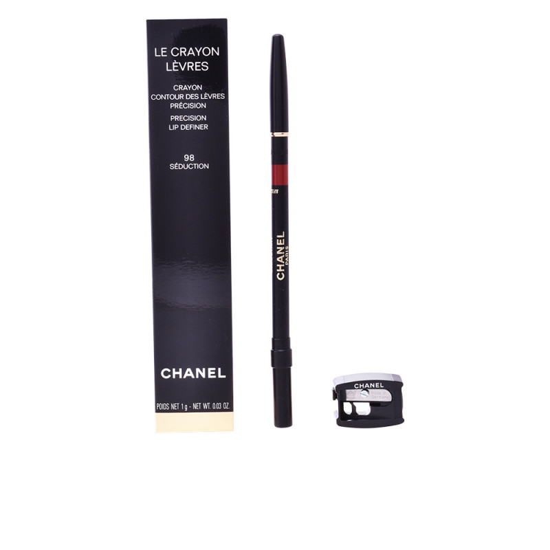 Chanel offers 98 Seduction Lipliner