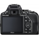 Nikon D3500 + 18-105mm AF-S VR Kit, must