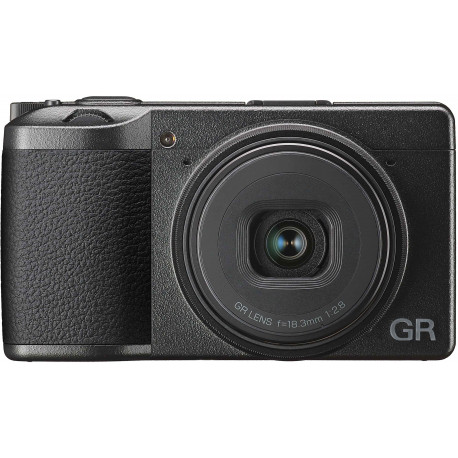 Ricoh GR III, melns