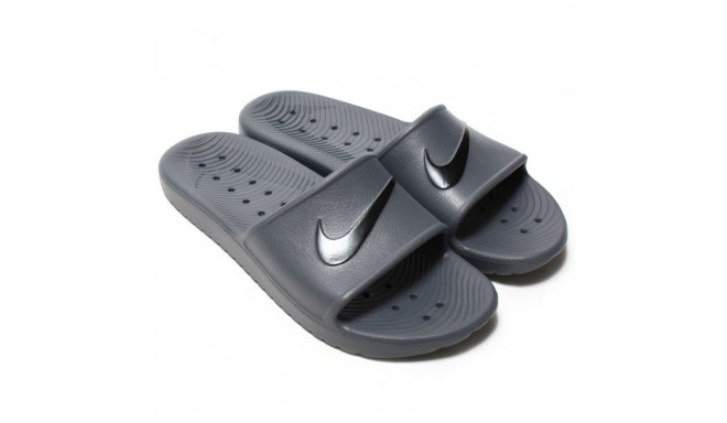 badslippers nike