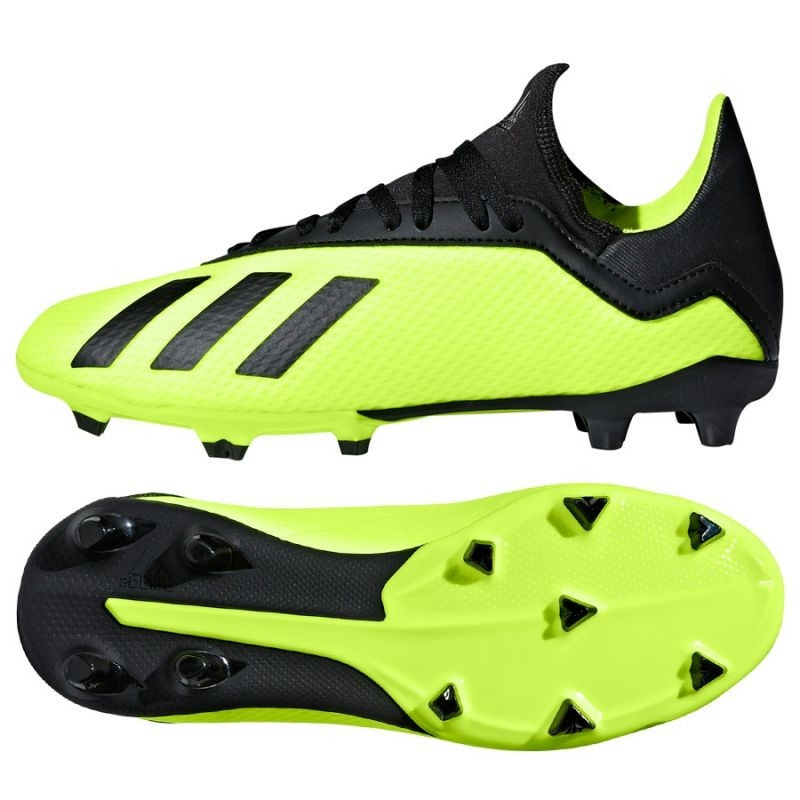 football shoes of kids