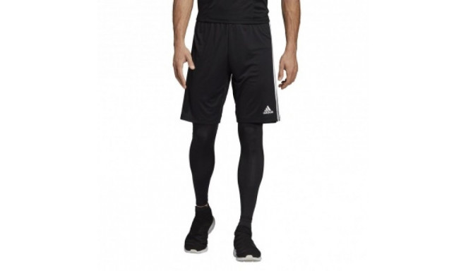 short training pants