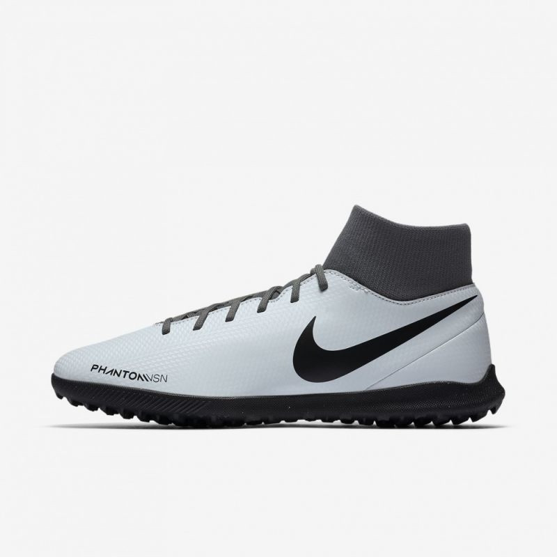 Men s football shoes Nike Phantom VSN Club DF TF AO3273 060 Training shoes Photopoint.lv