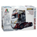 Italeri model Daf XF105 Smoky JR Showtruck