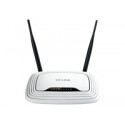 TP-LINK N300 WLAN Router 4P Switch 2xAnt