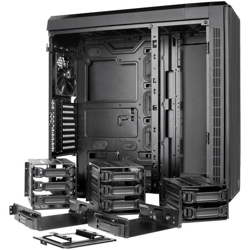 Full tower. Компьютерный корпус Thermaltake Urban t81 CA-1b7-00f1wn-00 Black. Корпус Full Tower 2008 года. Корпуса the Tower аналоги. A81t.