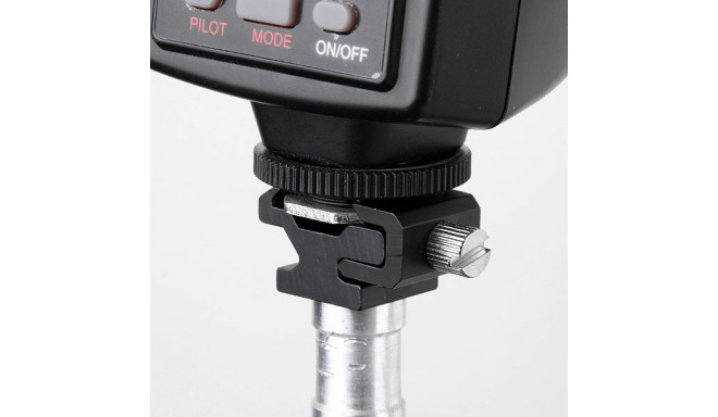 Fotocom Cold Shoe adapteris zibspuldzes stiprināšanai ar F1/4"
