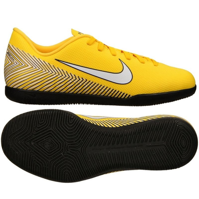 Nike Junior Superfly 6 Club NJR IC Football Boots Ao2891