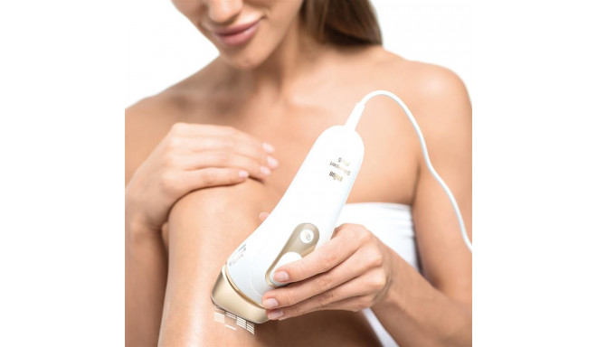 Braun IPL epilator Silk-expert Pro 5 + Venus Extra Smooth shaver + cosmetics bag