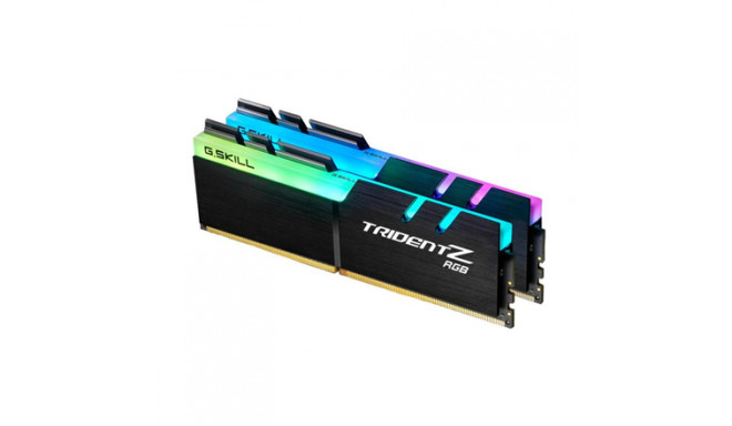 G.Skill | Trident Z RGB | 32 Kit (16GBx2) GB | DDR4 | 3000 MHz | PC/server | Registered No | ECC No