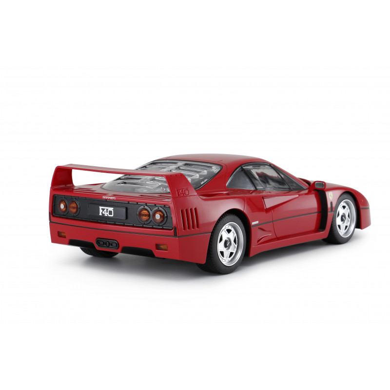 Модель r. Rastar Ferrari f40. Ferrari f40 радиоуправляемая машинка. Rastar f40 Ferrari 78700. R/C 1:24 Ferrari f40.