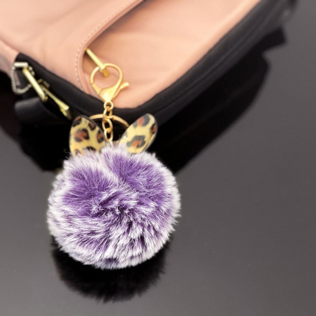 Fluffy ball pendant pink