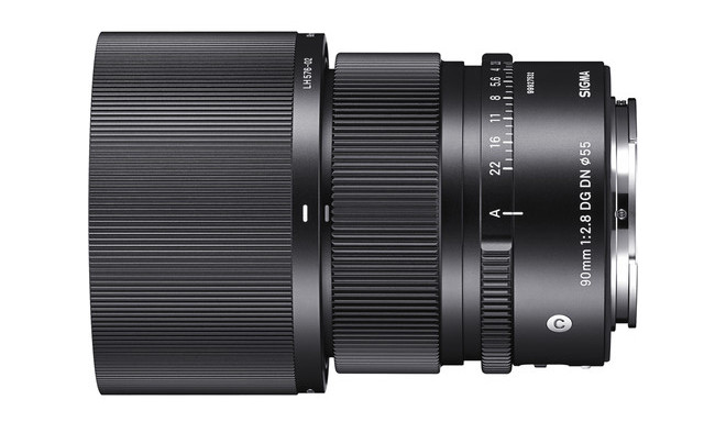 Sigma 90mm f/2.8 DG DN Contemporary lens for L-mount