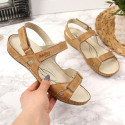 Comfortable brown leather sandals W Helios 205 (38)