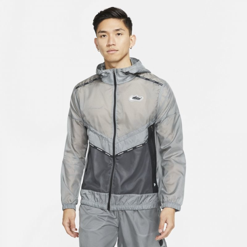 Nike top Wild Run Windrunner NEW RELEASE