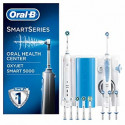Braun Oral-B Oral Care Center OxyJet + Smart 5000 (white / light blue)