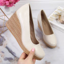 Pumps on the wedge Filippo W PAW339C beige (40)