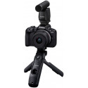 Canon EOS R50 + 18-45mm Creator Kit, must