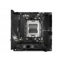 Asus ROG STRIX B650E-I GAMING WIFI Processor family AMD, Processor socket AM5, DDR5 DIMM, Memory slo