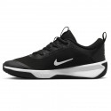 Nike Omni Multi-Court Jr. DM9027 002 shoes (36 1/2)
