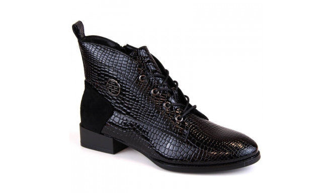 Filippo W PAW478A black patent leather ankle boots with insulated crocodile sole (38)