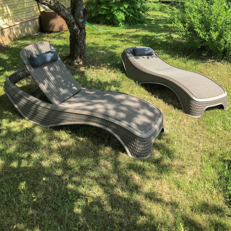 Lamamistool NEWPORT hallikasbeež plastik