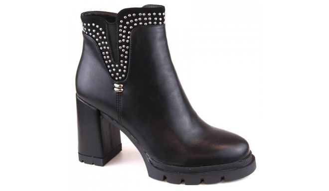 Insulated high-heeled ankle boots with rivets, Filippo W PAW495, black (40)