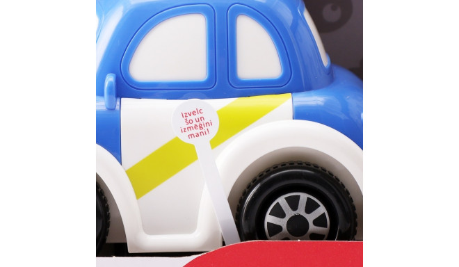 bo. Interactive police car (Latvian language)