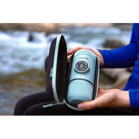 Wacaco coffee maker Nanopresso, arctic blue