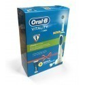 Toothbrush Oral-B D12.513 Vitality 2D CrossAction  + toothpaste Blen-d-med