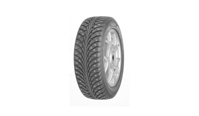 Sava EskimoStud 225/45R17 naast