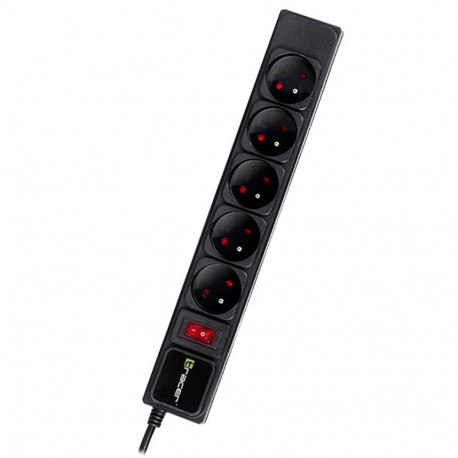Brand: PowerGear
Product: Power strip
Length: 3.0