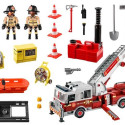 Figures set City Action 70935 Rescue Vehicles: Fire Engine with Tower Ladder