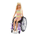 Barbie® Fashionistas® nukk ratastoolis