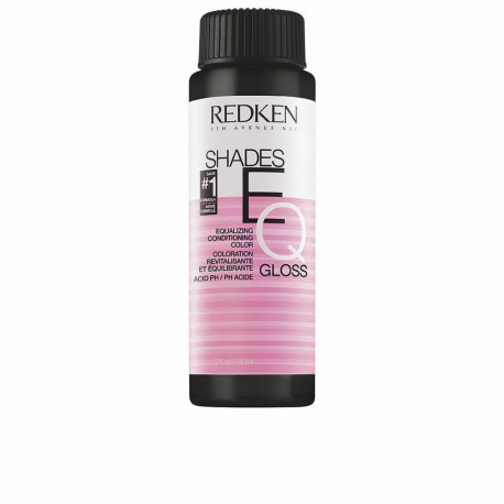 Poolpüsiv värv Redken Shades EQ Kicker Lilla (3 x 60 ml)