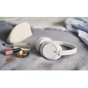 Sony juhtmevabad kõrvaklapid WH-CH720N, valge