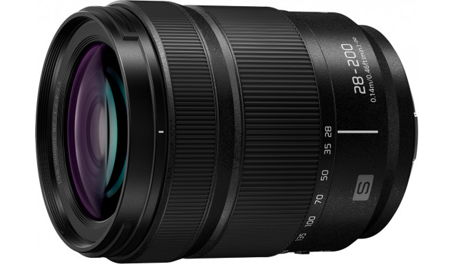 Panasonic Lumix S 28-200mm f/4-7.1 Macro O.I.S. lens