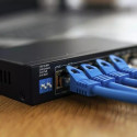 Switch KRIOS PoE 4x Gigabit PoE/PoE+, 2x RJ45 Uplink Gigabit, 60W