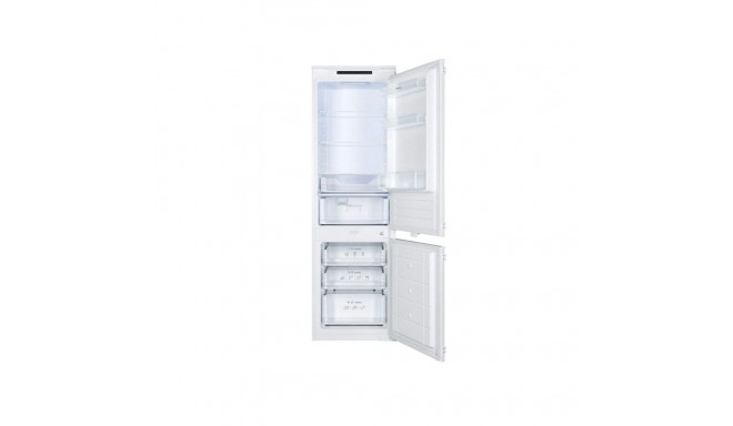 The Hansa BK3045.4 NF(E) is a built-in fridge-freezer. Below are its key specificat