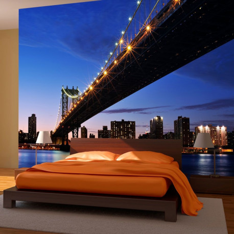 Fototapeet - Manhattan Bridge illuminated at night - 300x231
