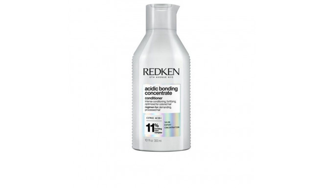 REDKEN ACIDIC BONDING CONCENTRATE Acondicionador profesional sin sulfatos para cabello dañado 500 ml