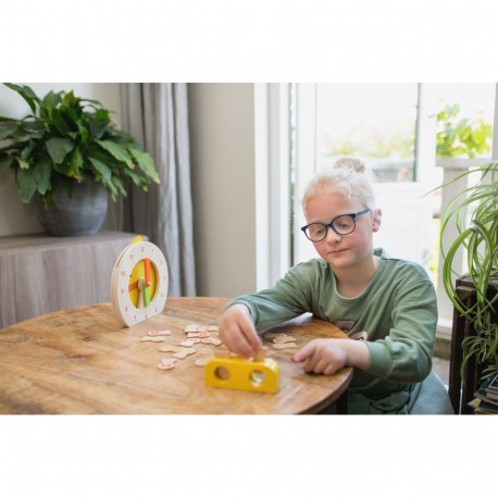 BS TOYS hariv mäng "Kell"