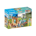 Zestaw z figurkami Horses 71353 Amelia i Whisper z boksem stajennym