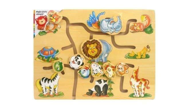 Wooden labyrinth with animals